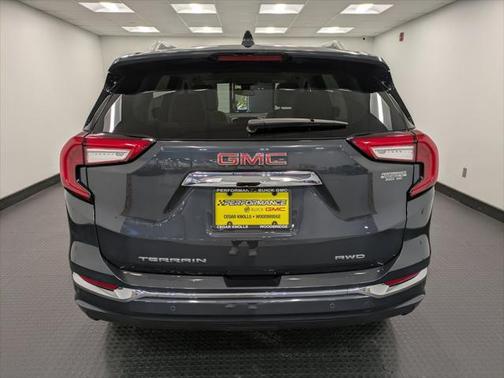 2022 GMC Terrain Denali