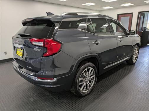 2022 GMC Terrain Denali
