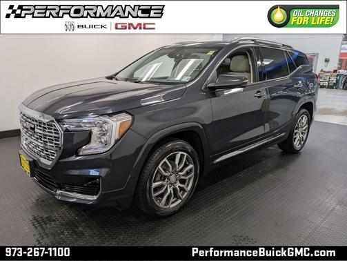 2022 GMC Terrain Denali