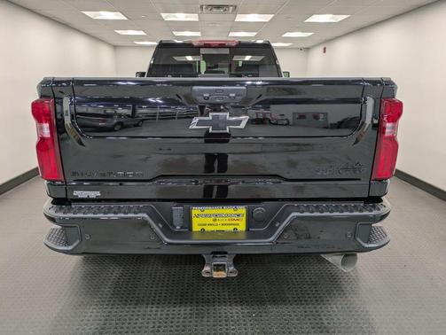 2024 Chevrolet Silverado 3500 High Country