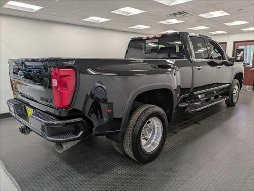 2024 Chevrolet Silverado 3500 High Country