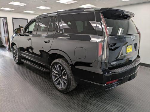 2024 Cadillac Escalade Sport