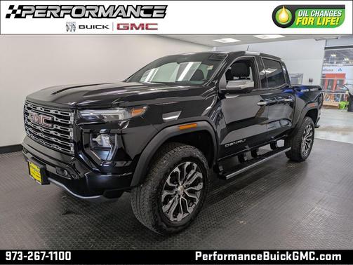 2024 GMC Canyon Denali