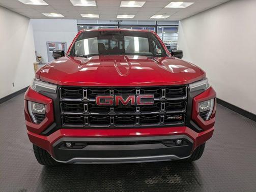 2023 GMC Canyon AT4