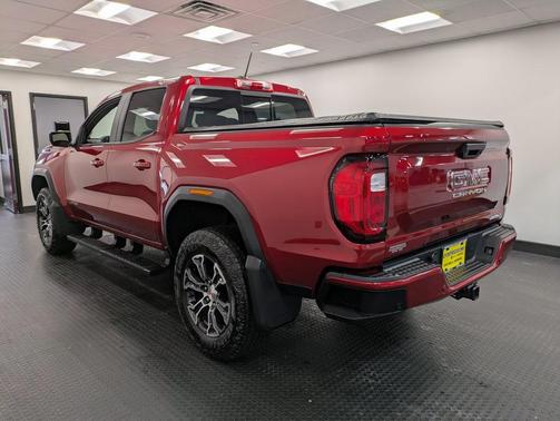 2023 GMC Canyon AT4