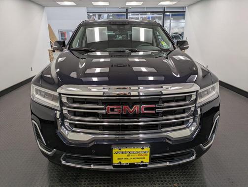 2022 GMC Acadia AWD SLE