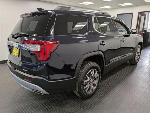 2022 GMC Acadia AWD SLE