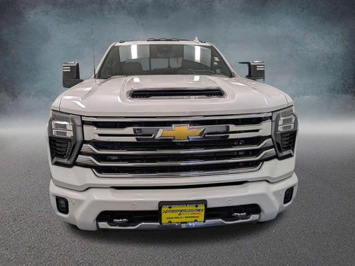Pearl 2025 Chevrolet Silverado 2500 High Country