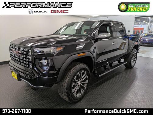 2024 GMC Canyon Denali