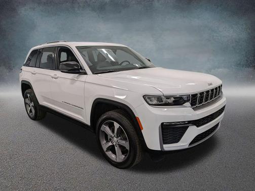 Bright White Clearcoat 2026 Jeep Grand Cherokee Limited
