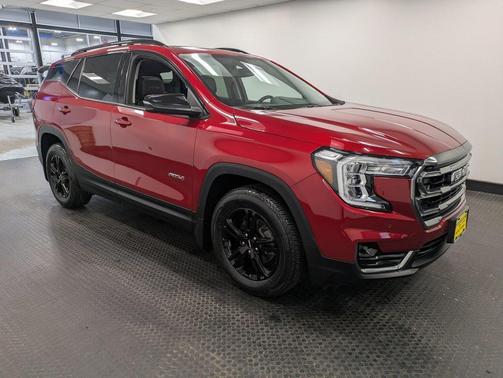 2022 GMC Terrain AWD AT4