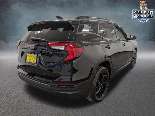 Ebony Twilight Metallic 2023 GMC Terrain SLT