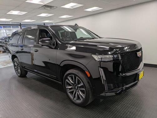 2023 Cadillac Escalade ESV Sport Platinum