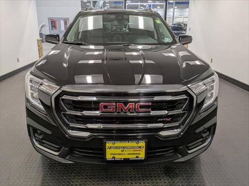 2022 GMC Terrain AWD AT4