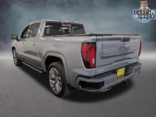 Sterling Metallic 2024 GMC Sierra 1500 Denali