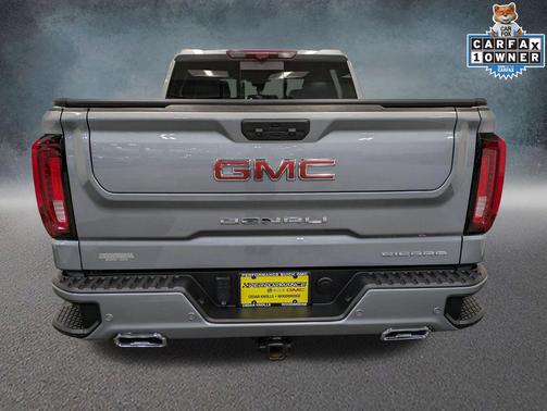 Sterling Metallic 2024 GMC Sierra 1500 Denali