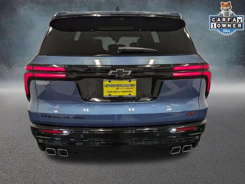 Lakeshore Blue Metallic 2025 Chevrolet Traverse RS