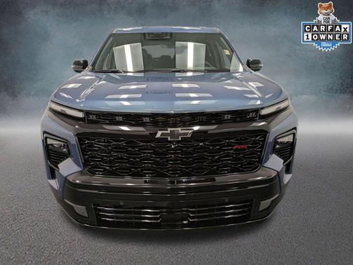 Lakeshore Blue Metallic 2025 Chevrolet Traverse RS