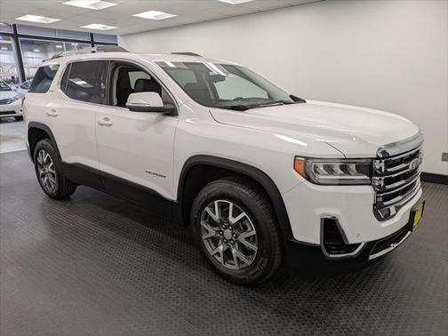 2022 GMC Acadia AWD SLE