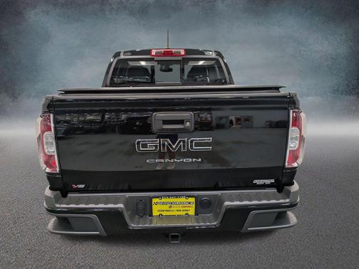Onyx Black 2022 GMC Canyon Elevation