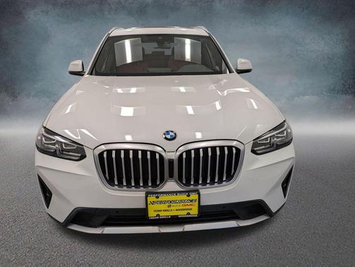 Mineral White Metallic 2023 BMW X3 xDrive30i