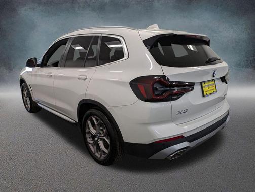 Mineral White Metallic 2023 BMW X3 xDrive30i