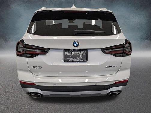 Mineral White Metallic 2023 BMW X3 xDrive30i