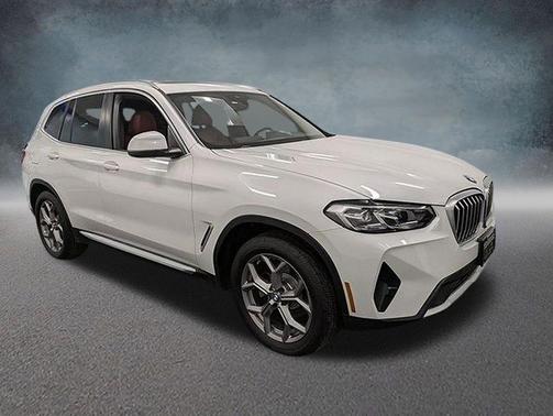 Mineral White Metallic 2023 BMW X3 xDrive30i