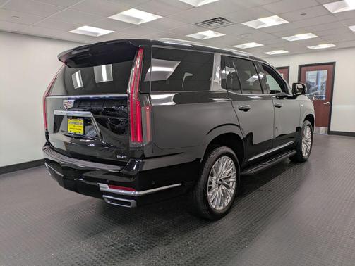 2025 Cadillac Escalade Premium Luxury