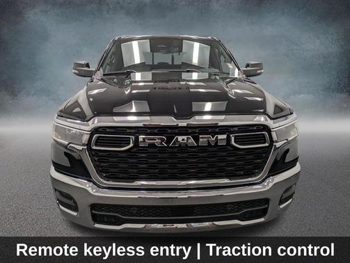 Diamond Black Crystal Pearlcoat 2025 RAM 1500 Big Horn/Lone Star