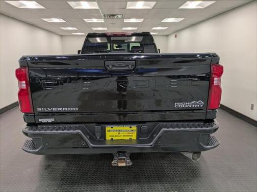2023 Chevrolet Silverado 3500 High Country