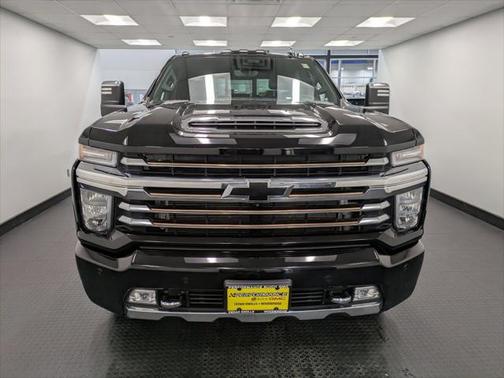 2023 Chevrolet Silverado 3500 High Country