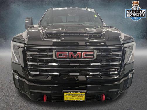 Onyx Black 2024 GMC Sierra 2500 AT4