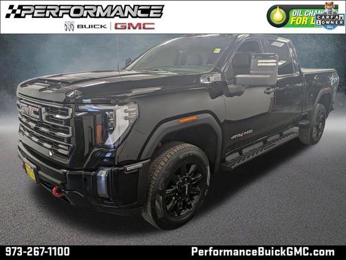 Onyx Black 2024 GMC Sierra 2500 AT4