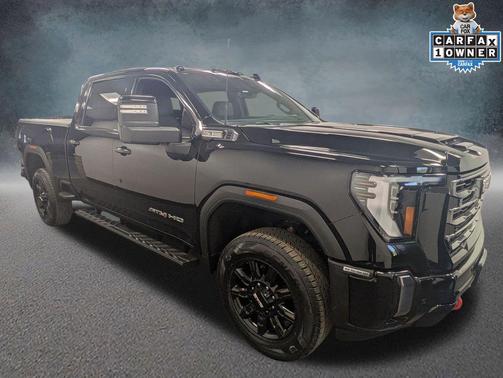 Onyx Black 2024 GMC Sierra 2500 AT4