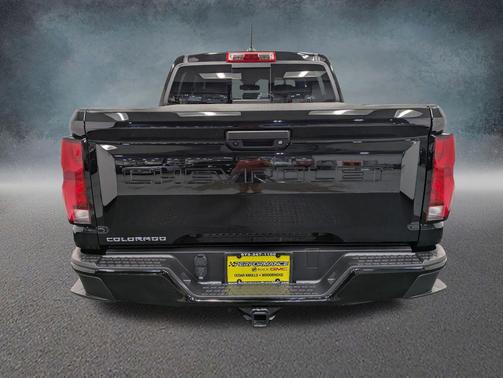 Black 2024 Chevrolet Colorado Z71