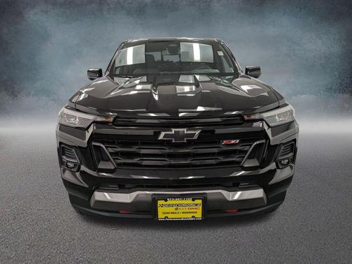 Black 2024 Chevrolet Colorado Z71