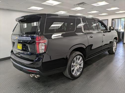 2024 Chevrolet Suburban 4WD High Country