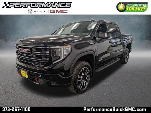 2025 GMC Sierra 1500 AT4