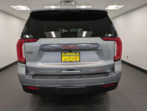 2023 GMC Yukon 4WD AT4