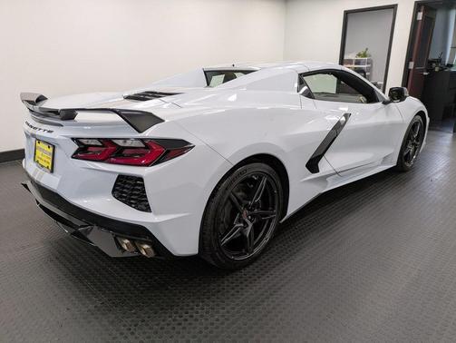 2023 Chevrolet Corvette Stingray w/2LT
