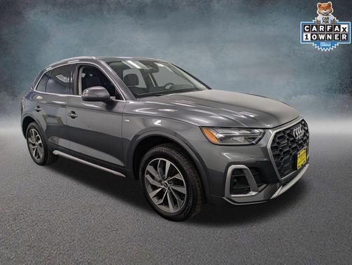 2022 Audi Q5 45 S line Premium Plus
