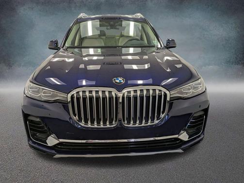 Blue 2021 BMW X7 xDrive40i