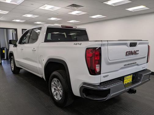 2022 GMC Sierra 1500 SLE