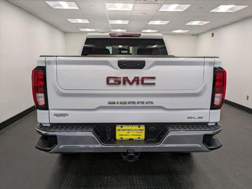 2022 GMC Sierra 1500 SLE