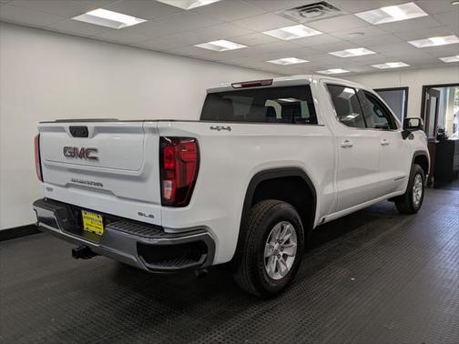 2022 GMC Sierra 1500 SLE