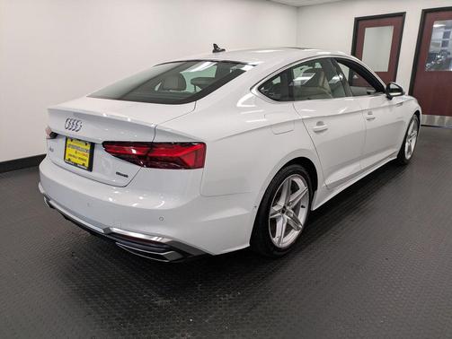 2022 Audi A5 Sportback 45 S Line Prestige