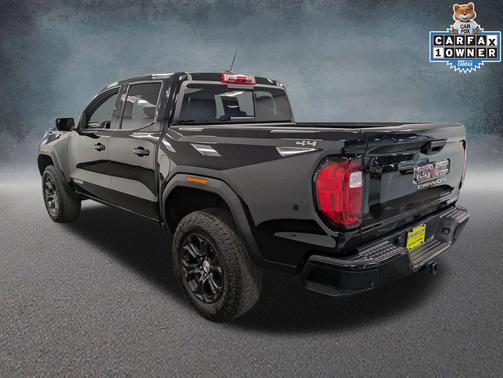 Onyx Black 2024 GMC Canyon Elevation