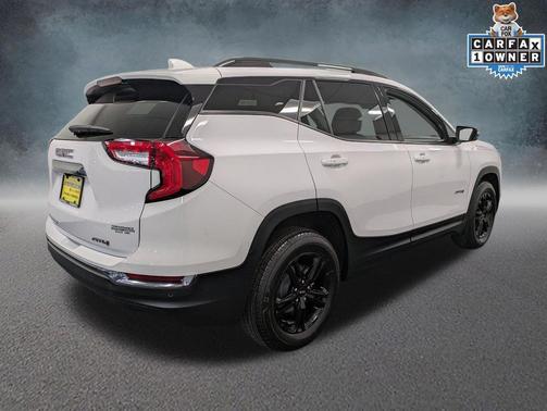 2022 GMC Terrain AWD AT4