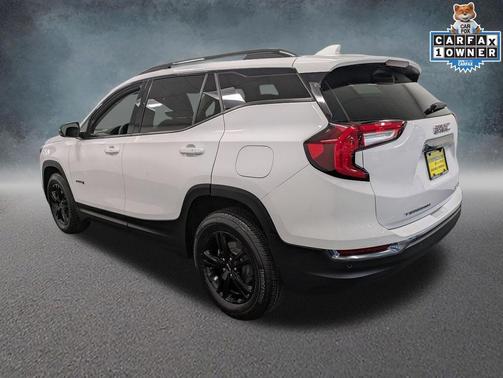 2022 GMC Terrain AWD AT4